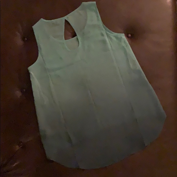 Large Tank Top - Picture 2 of 2